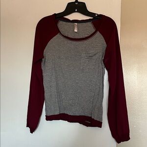 Women's Gray and Burgundy Long Sleeve Top
